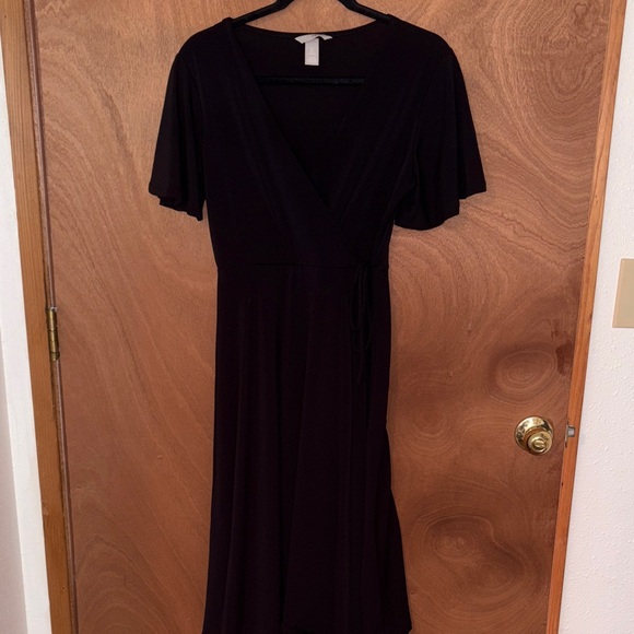 H&M Black Midi Wrap Dress - Picture 1 of 4